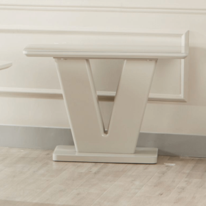 console-table-2