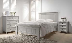 Mila 4' Panelled Bed