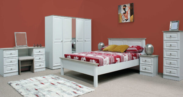 Trufflestone 4' Bedroom Set
