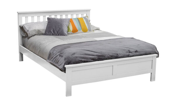 Willow 5' Bed White
