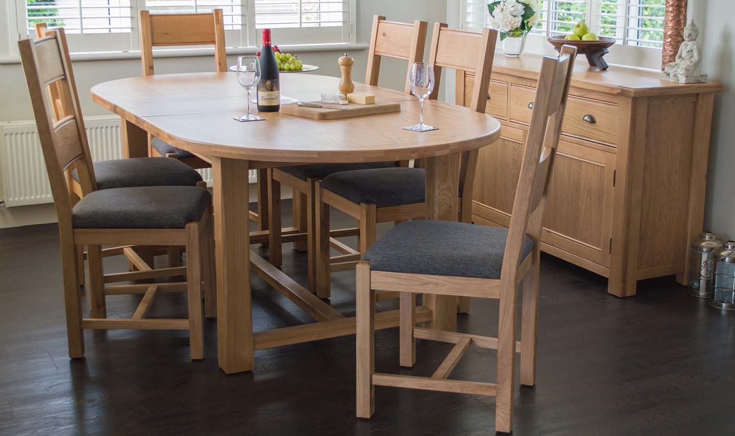 Breeze Extending Oval Table