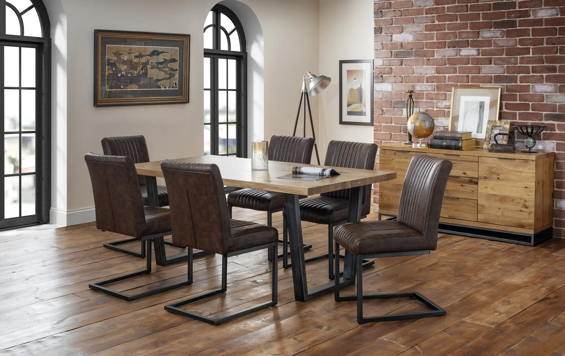 Brooklyn Table and Chairs Treacys Carpets and Furniture